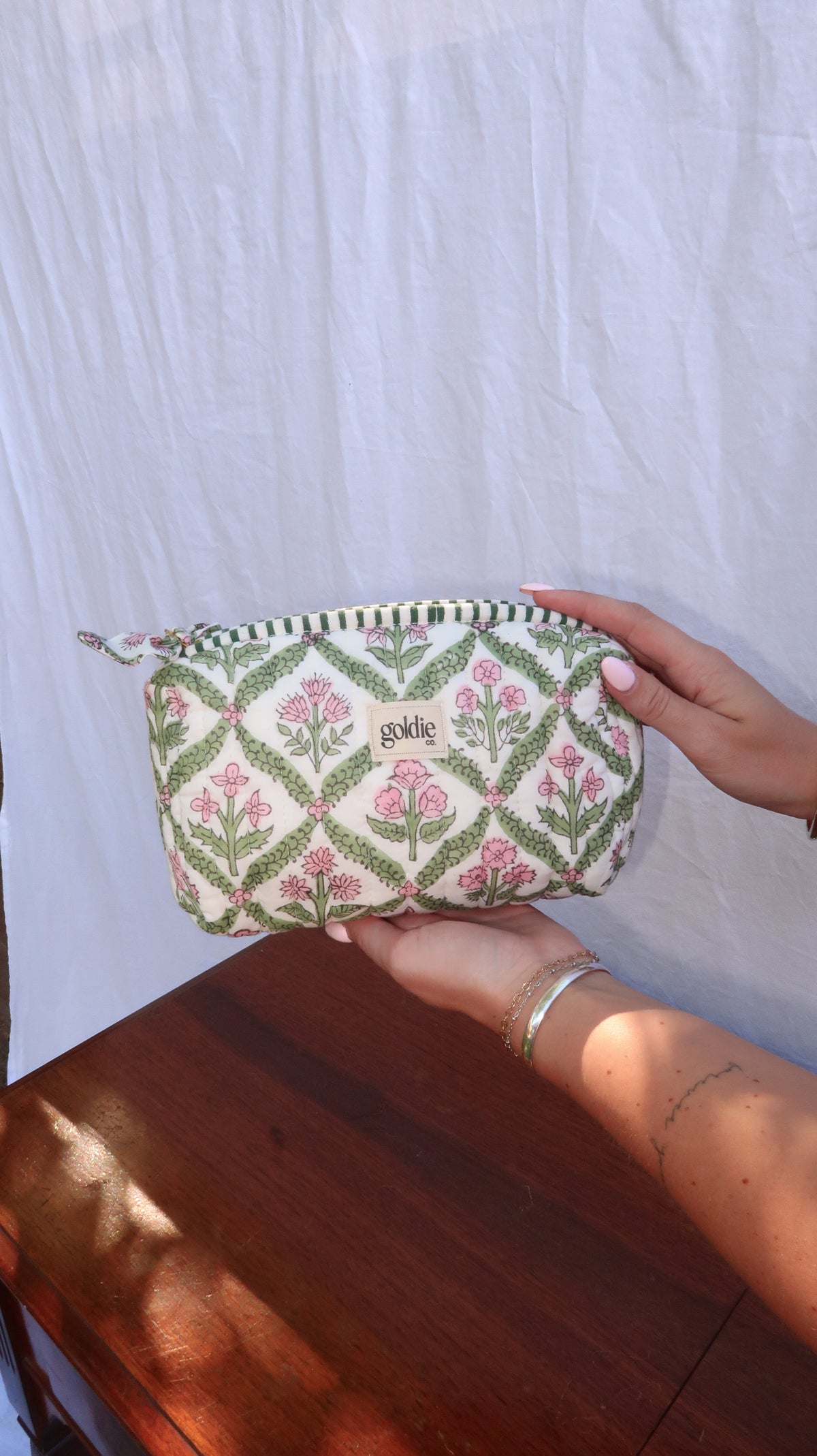 Lola Pouch